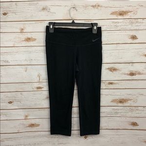 Nike Dri-fit Black Active Athletic Cropped Legging